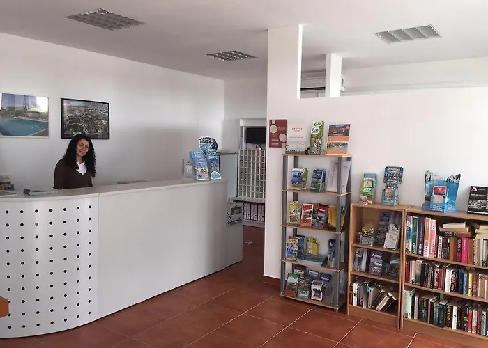 Clube Marina Park 3* 라고스