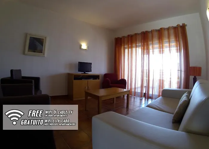 Clube Marina Park 公寓式酒店